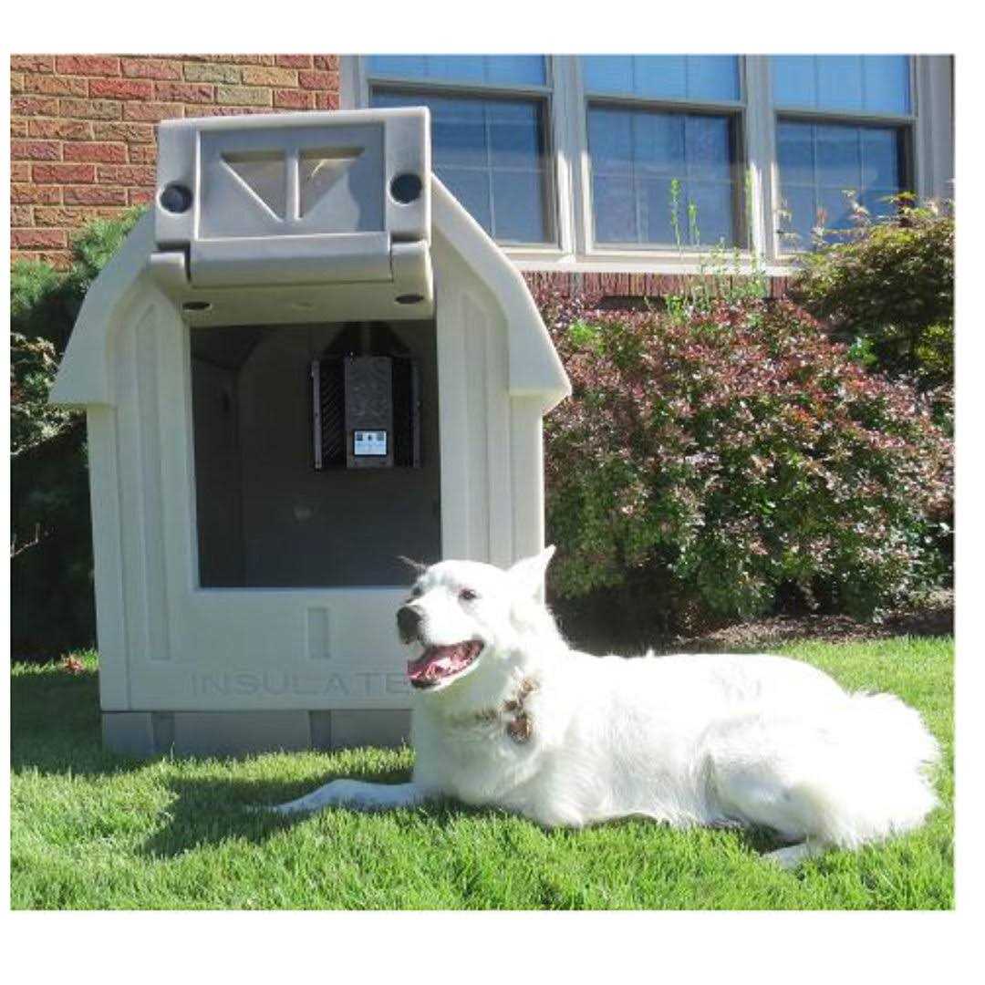 Insulated Dog House with Central Heater X629845