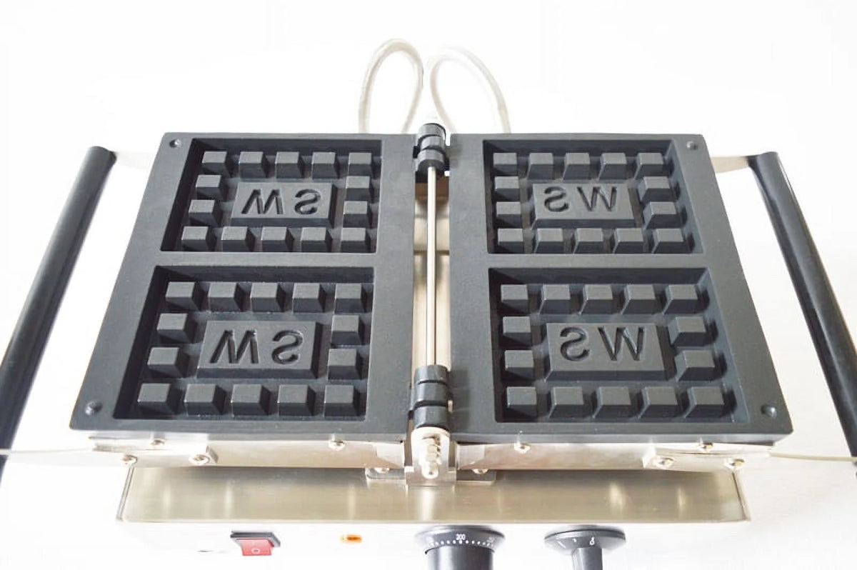 Nonstick Electric Square Waffle Maker L7815