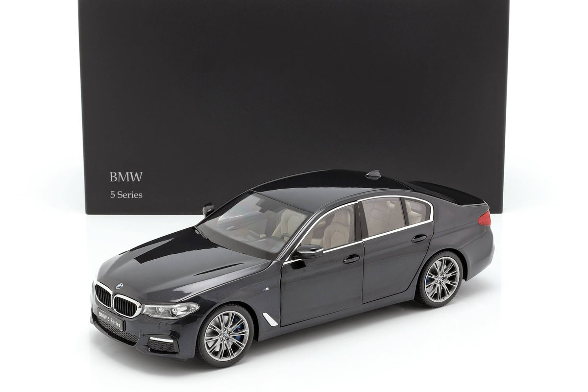 1/18 Scale BMW 5 Series Black Sapphire F71796