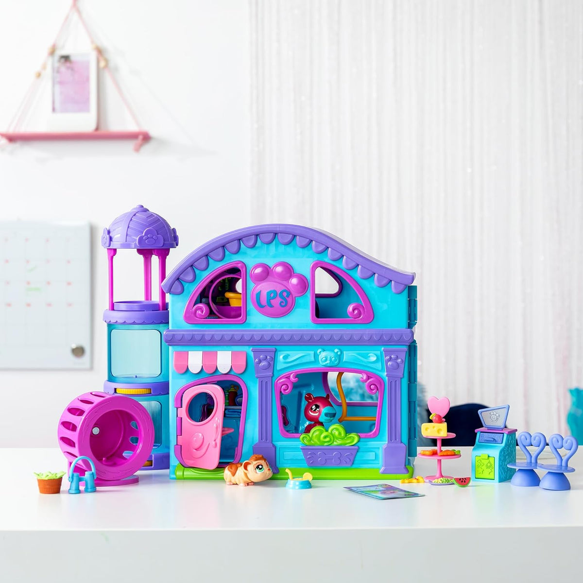 LPS Gen 7 Mystery Figures Playset X988763