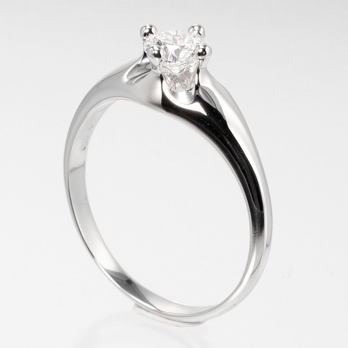 Solitaire Ring Platinum Diamond T458456