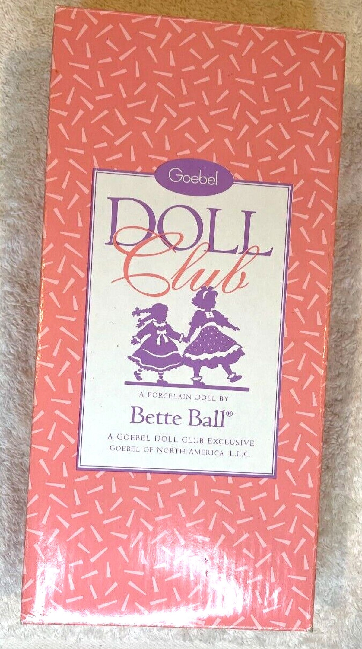 Doll Club 1995 O75533