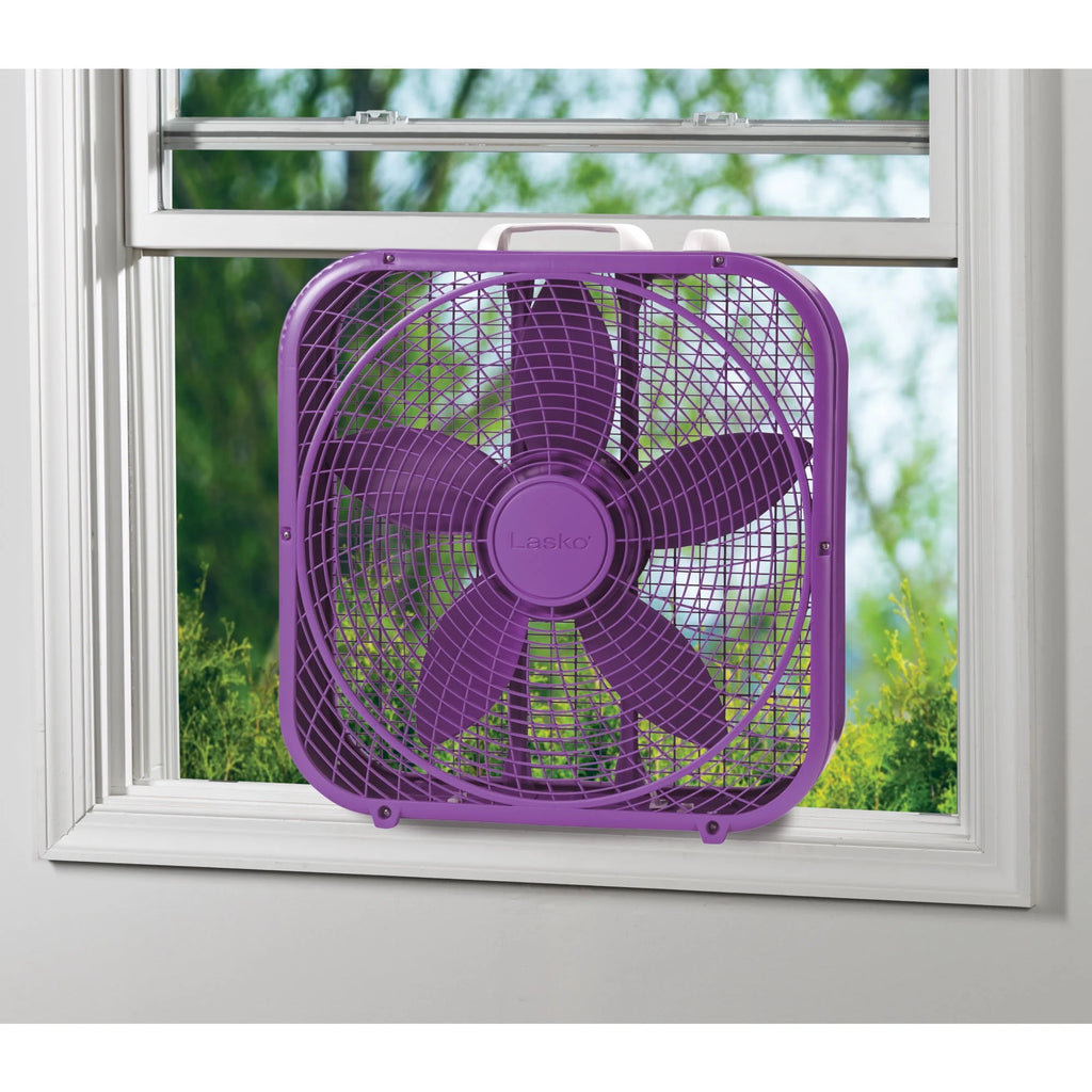 White 20 Box Fan with 3 Speeds Y755
