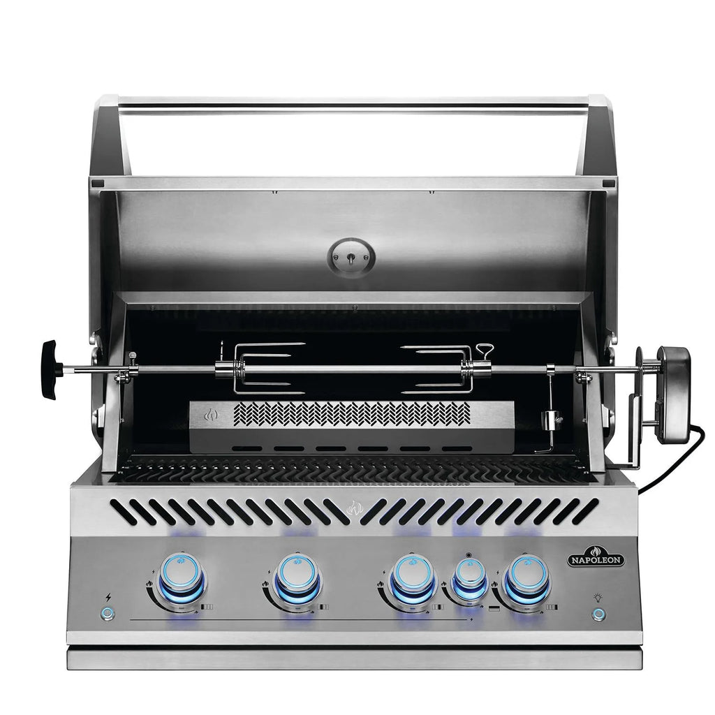 32-Inch Propane Gas Grill with Infrared Rear Burner and Rotisserie Kit Y967