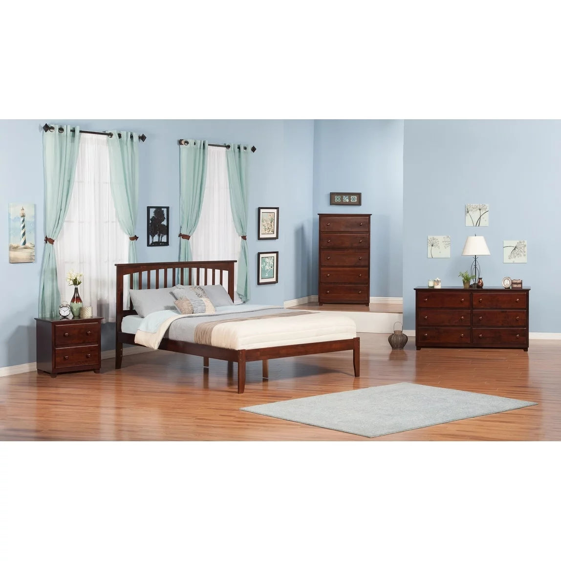 King Platform Bed with Open Foot Board in Walnut Y187