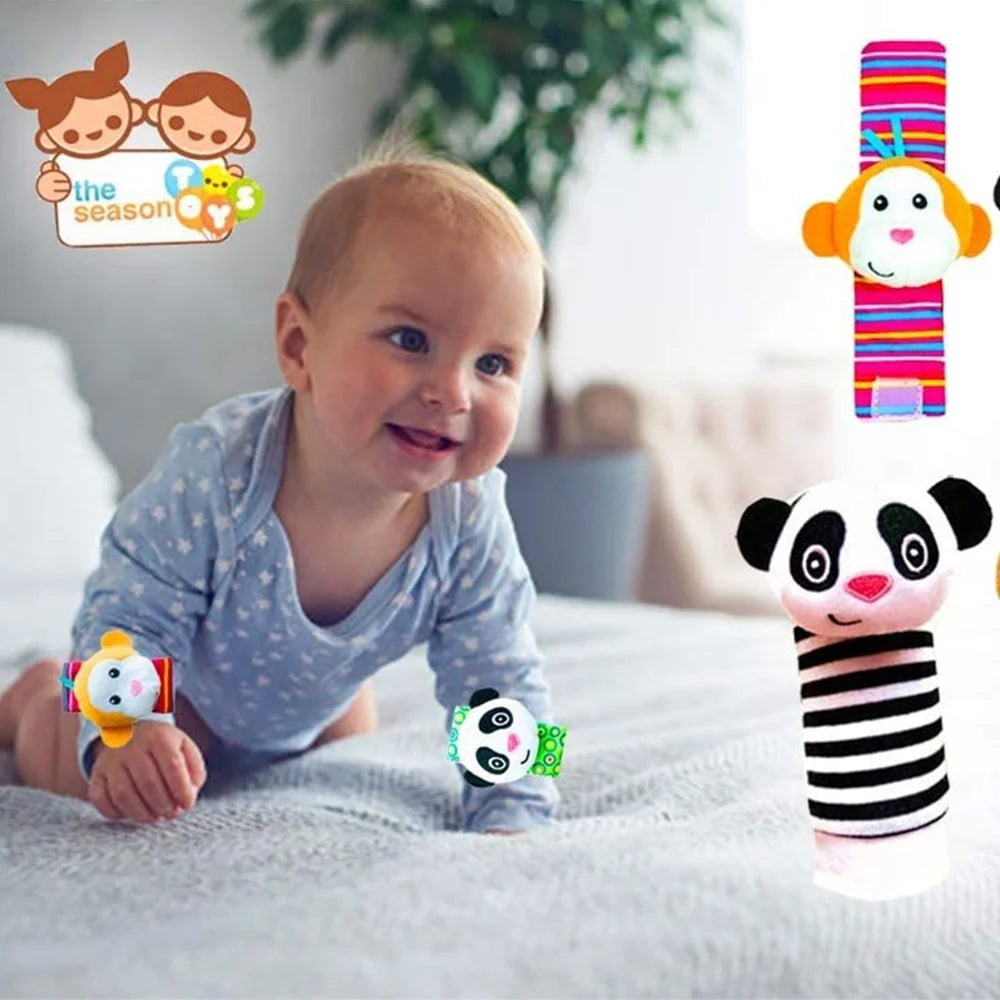 Baby Socks Toys Wrist Rattle and Foot Finder Developmental Early Educational Toys Set (4 PCS) U256397
