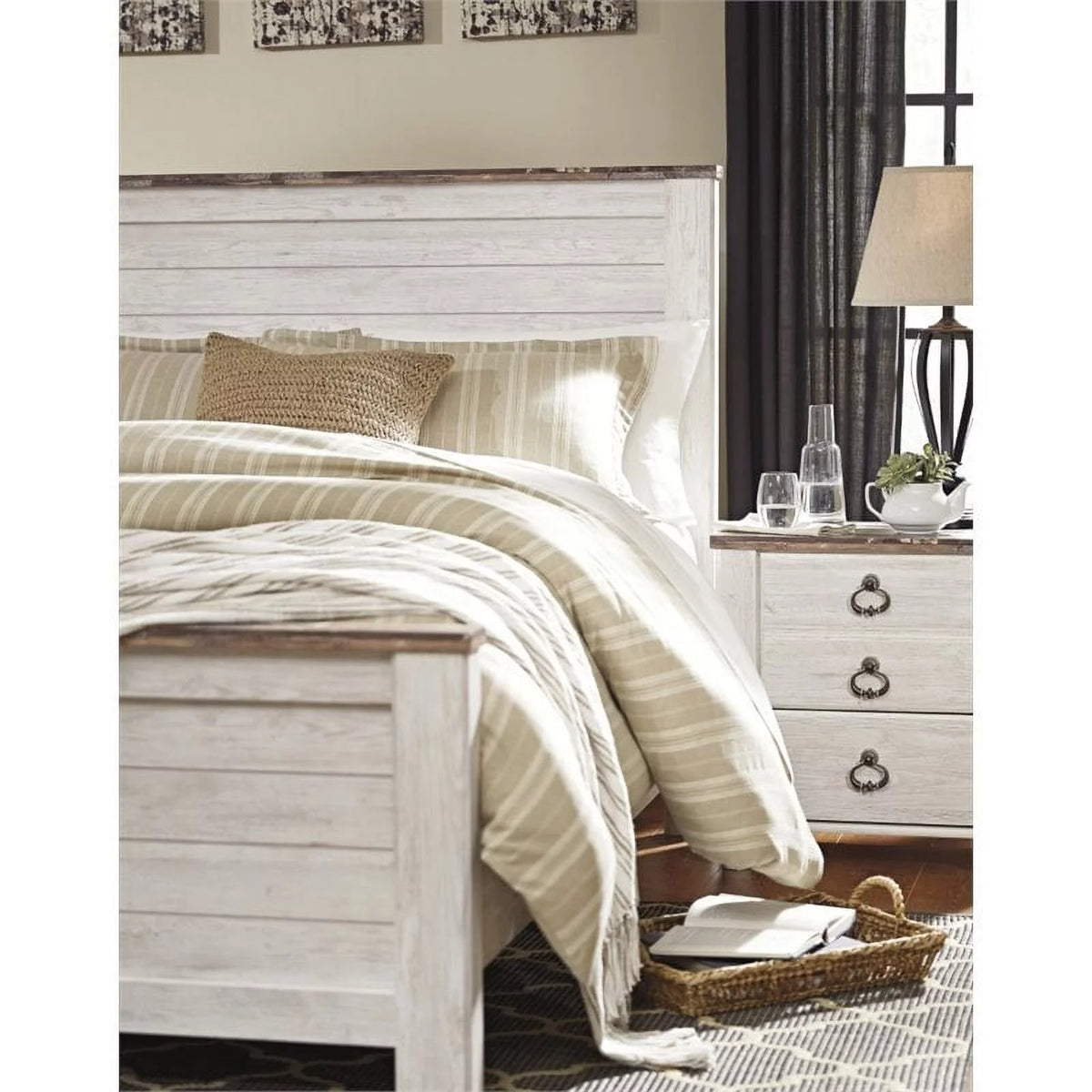 White Wood Queen Panel Bed with Headboard F601626