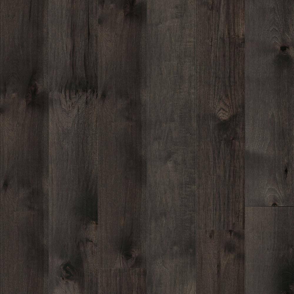 Wirebrushed Engineered Hardwood Flooring in Gra X562