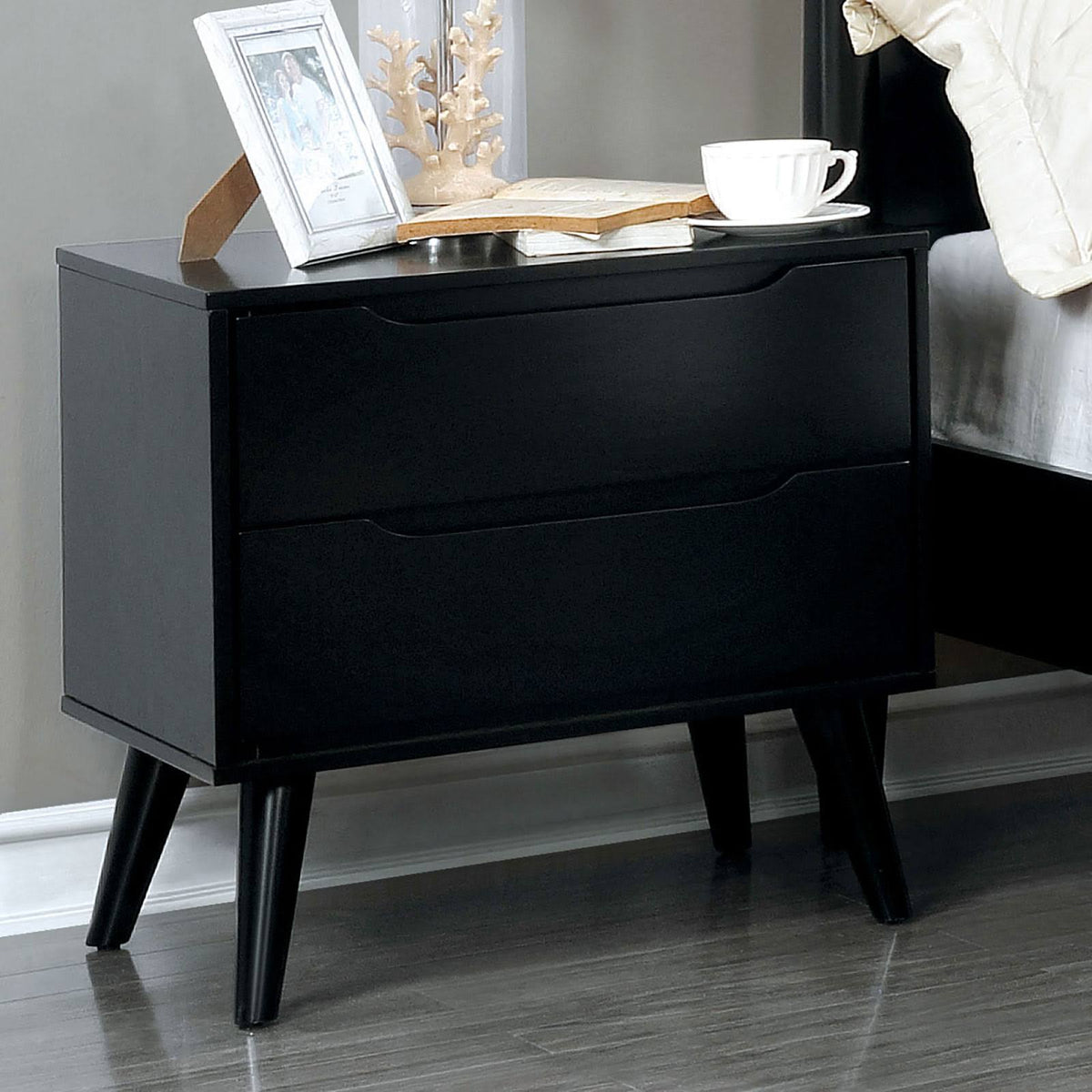 Black Night Stand B29596