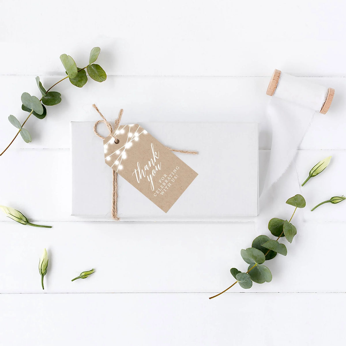 100-Pk Cardstock Favor Tags with Bakers String I890