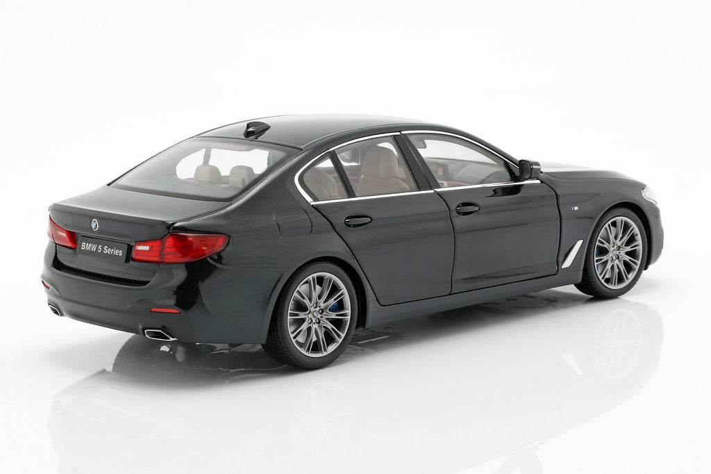 1/18 Scale BMW 5 Series Black Sapphire F71796