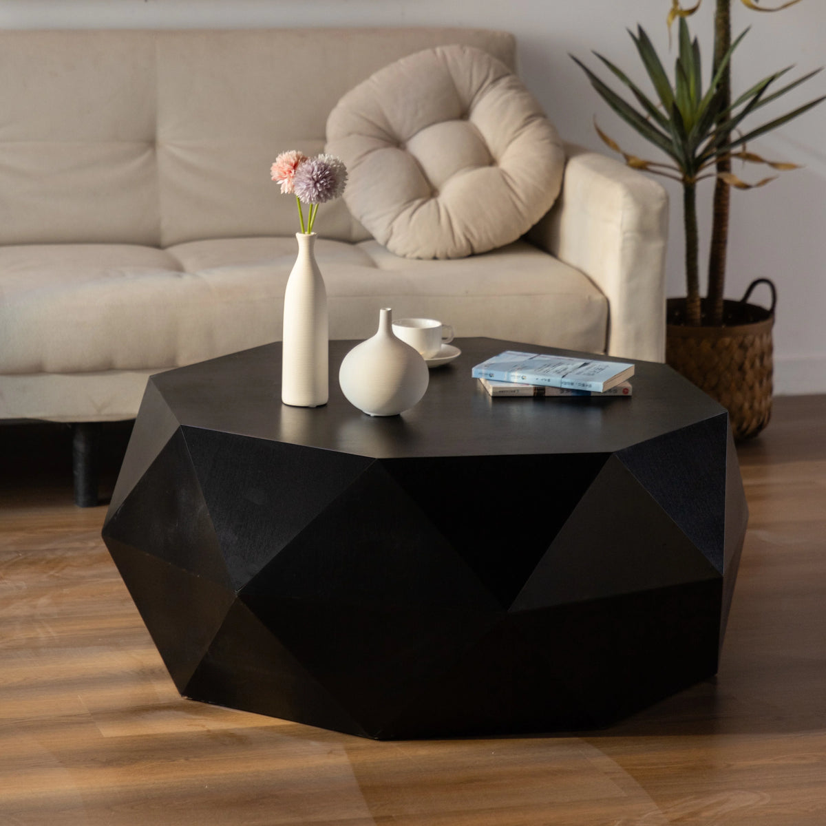 Vintage Style Coffee Table with Embossed Pattern T49508