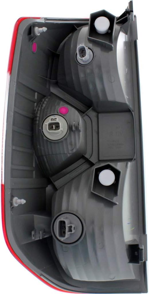 Tail Light Assembly Passenger Side G83203