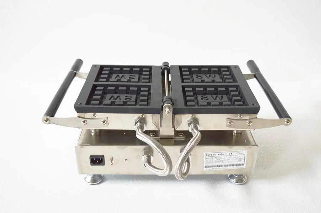 Nonstick Electric Square Waffle Maker L7815