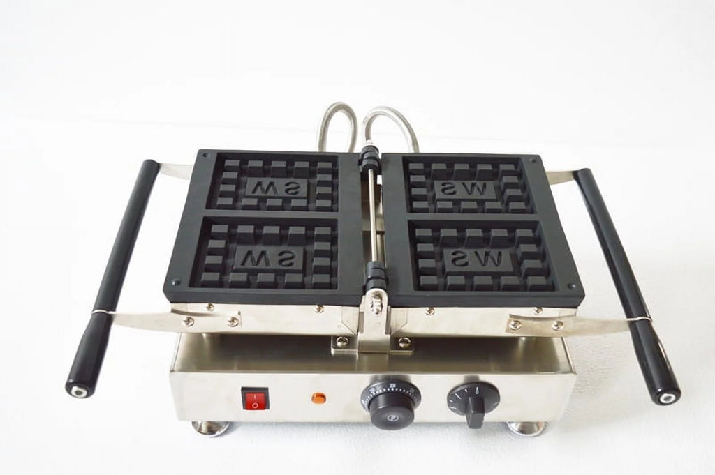 Nonstick Electric Square Waffle Maker L7815