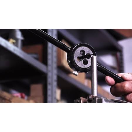 1-5/16x22-20 x 2-1/2x22 OD HSS Round Adjustable Die G833