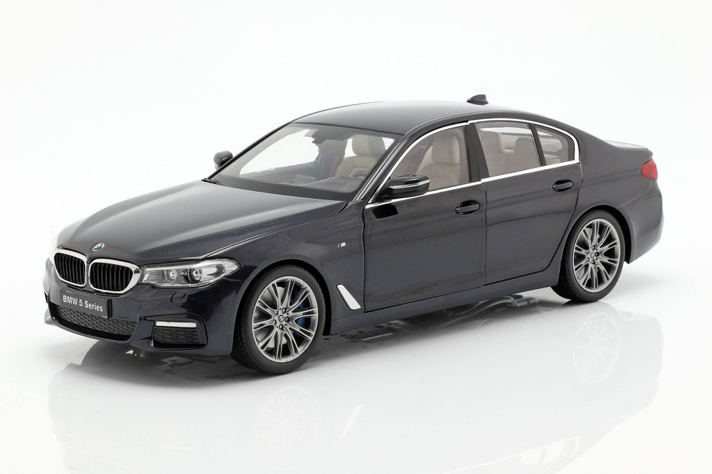 1/18 Scale BMW 5 Series Black Sapphire F71796