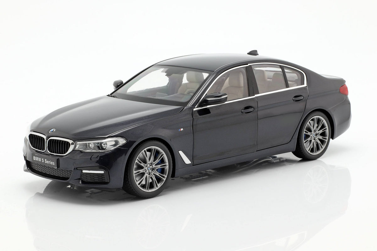 1/18 Scale BMW 5 Series Black Sapphire F71796